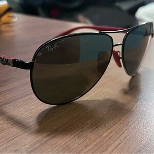 Ray-Ban Black Aviator Sunglasses w/ Original RB Case
